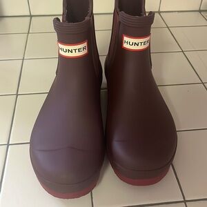 Hunter Women's Original Chelsea Rain Boots Hayes Burgundy Red Size 7 NEW